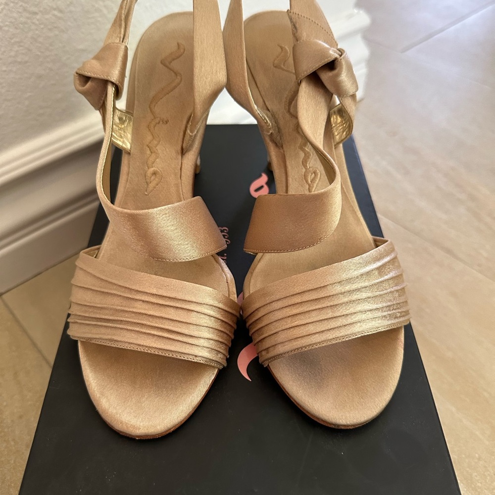 Nina West Pump shoes